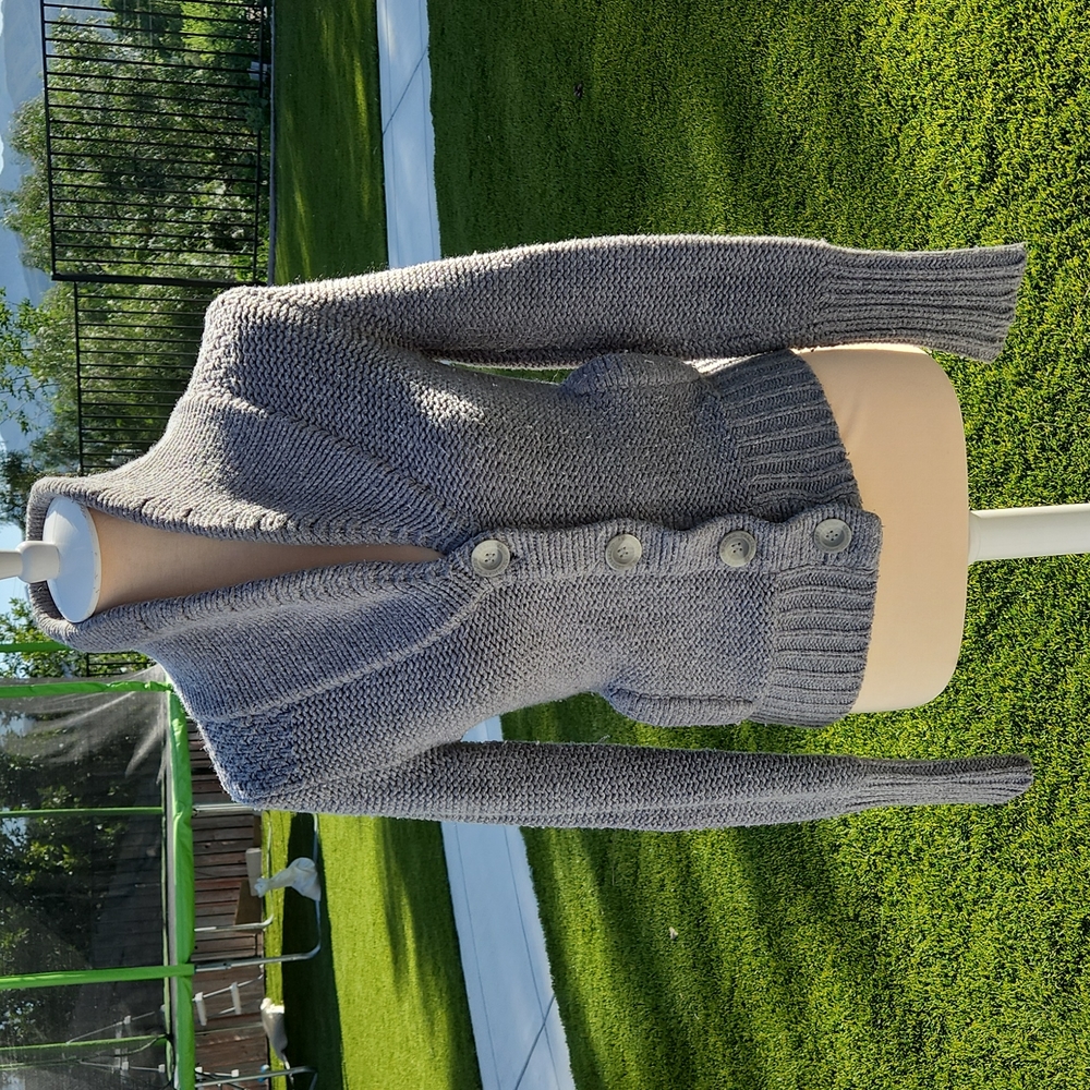 American Eagle Outfitters Cardigan